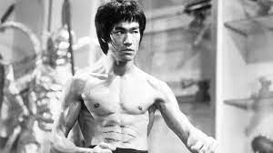 Philosophie de Bruce Lee : les enseignements spirituels du maître de Jackie Chan